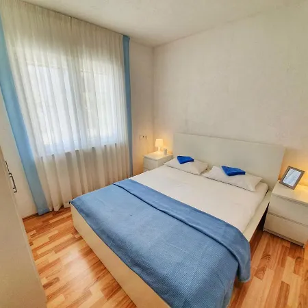 Apartment Steli