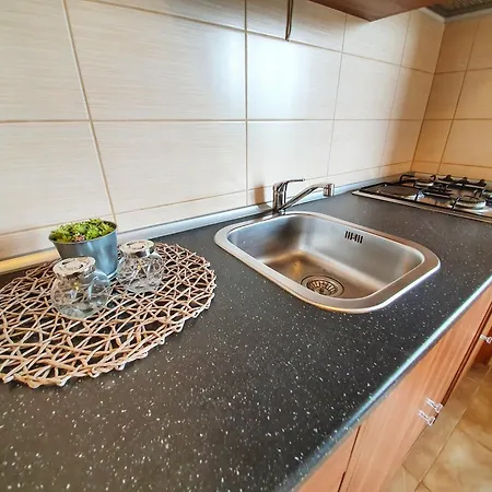 Apartment Steli *